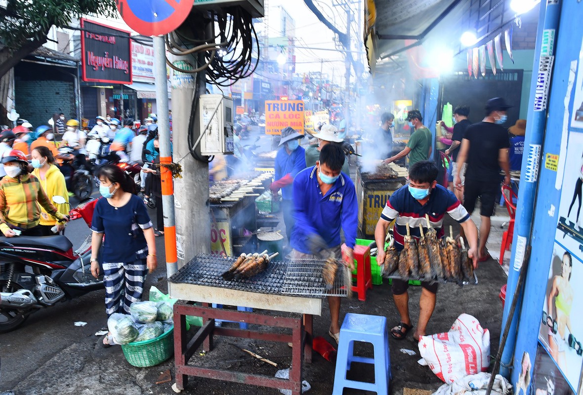 Pho ca loc nuong lon nhat TP.HCM ngay via Than Tai-Hinh-11