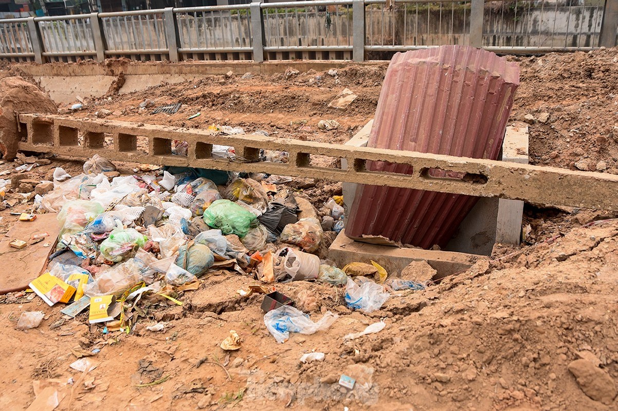 Ha Noi: Dan khon kho voi du an hon 7.000 ty thi cong kieu... rua bo-Hinh-5