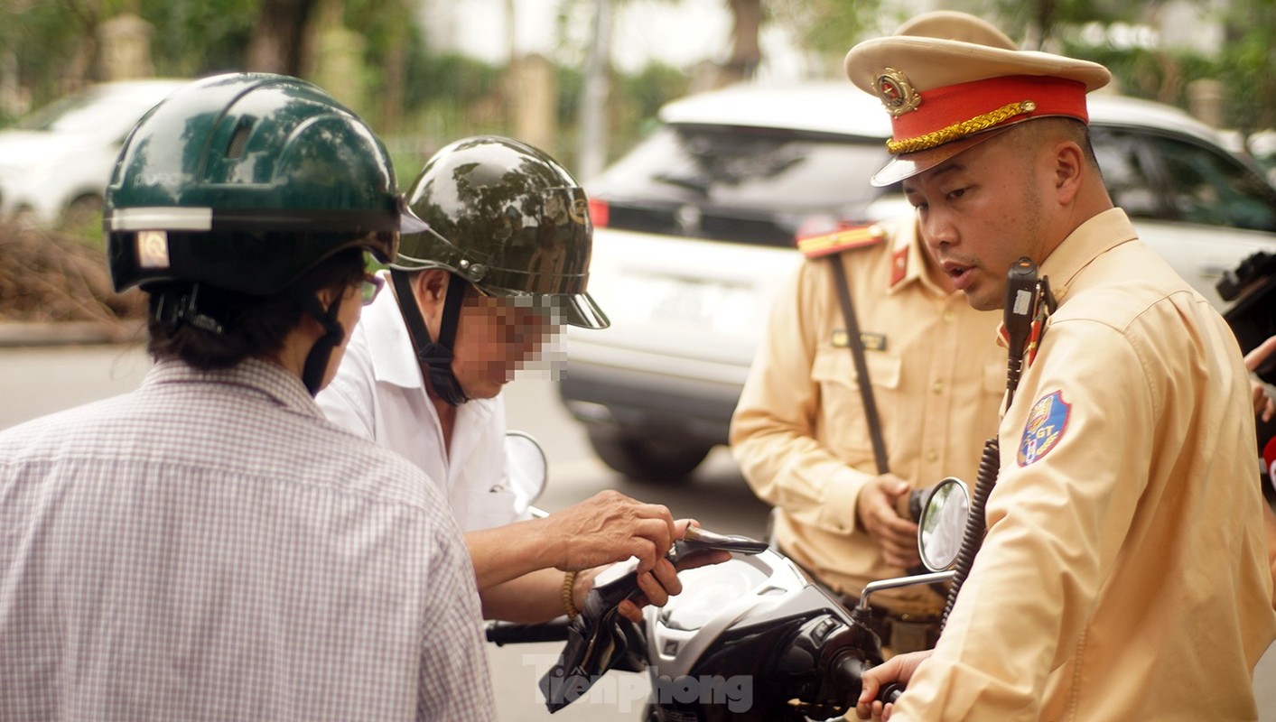 View - 	CSGT Hà Nội gửi thông báo xác minh vi phạm nồng độ cồn