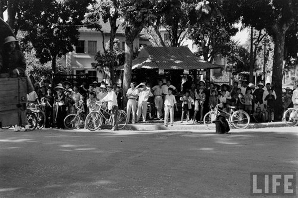 Anh doc: Ha Noi vui nhu hoi ngay giai phong 10/10/1954-Hinh-2