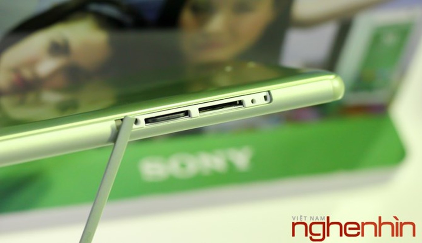 Can canh Xperia C5 Ultra vien sieu mong tai Sony Show 2015-Hinh-4