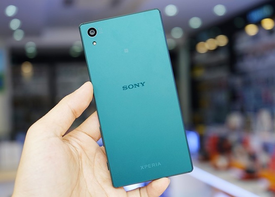 Anh mo hop Sony Xperia Z5 phien ban James Bond o VN-Hinh-7