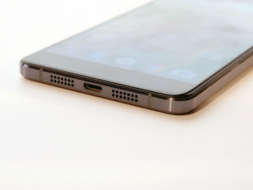 Tren tay dien thoai OnePlus X, “ban sao” cua Sony Xperia Z2-Hinh-9