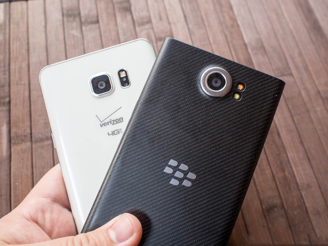 Xem dien thoai BlackBerry Priv do dang voi Galaxy Note 5-Hinh-11