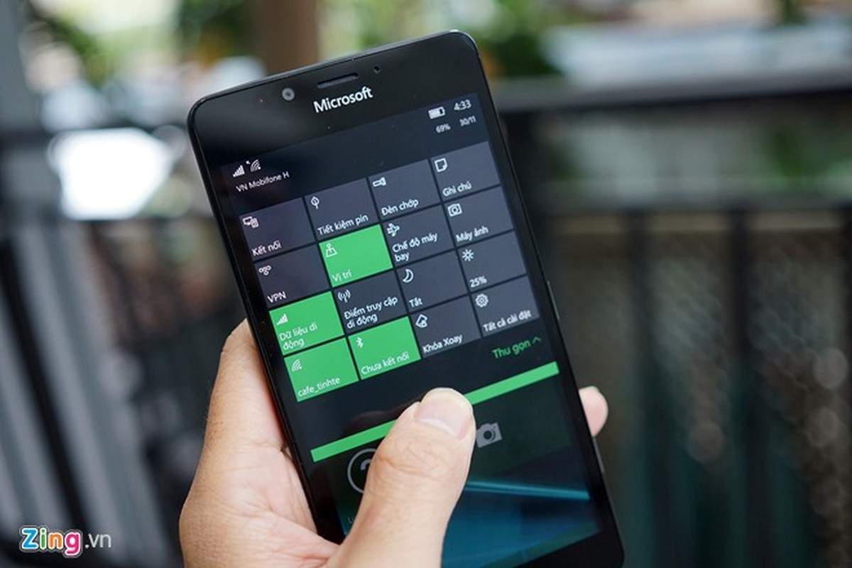 Can canh dien thoai Microsoft Lumia 950 vua “cap ben” Sai Gon-Hinh-11