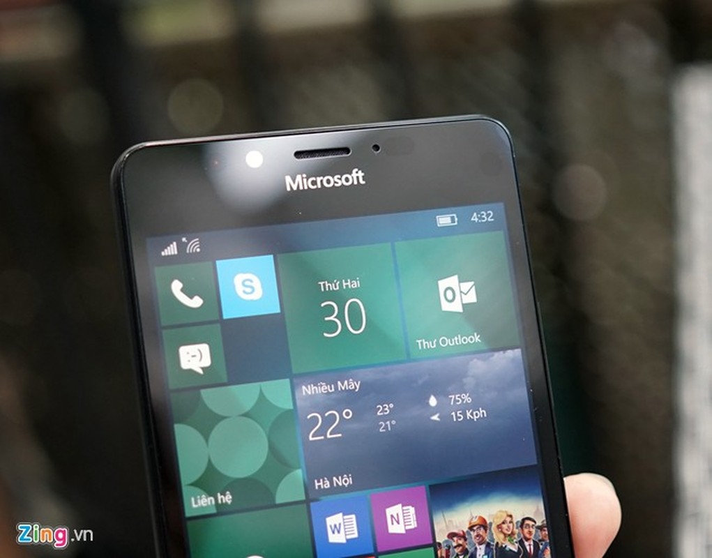 Can canh dien thoai Microsoft Lumia 950 vua “cap ben” Sai Gon-Hinh-7