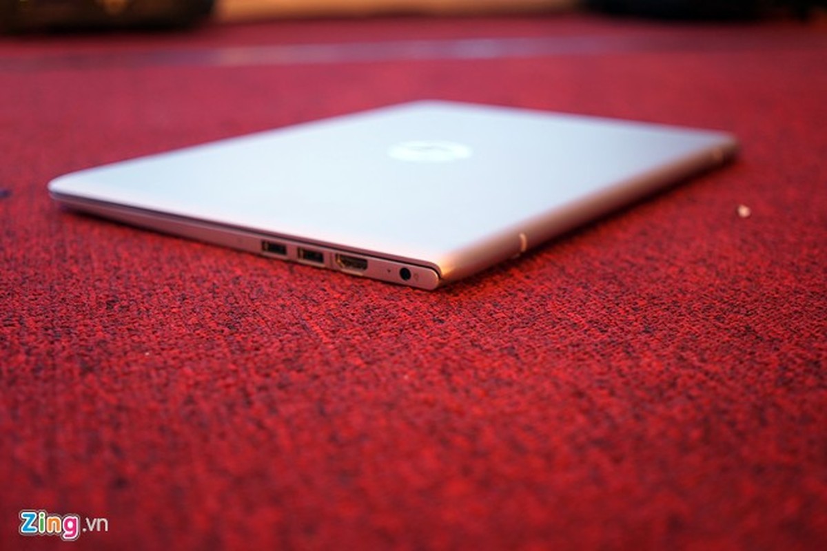Can canh laptop HP Envy 2015 mong hon Macbook Pro tai VN-Hinh-11