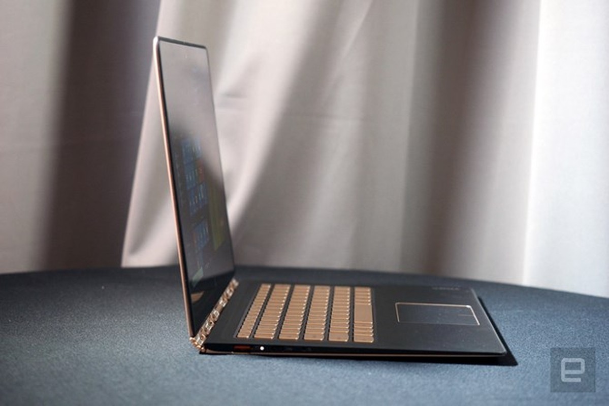 Bo anh Lenovo Yoga 900s - laptop lai tablet mong nhat the gioi-Hinh-2