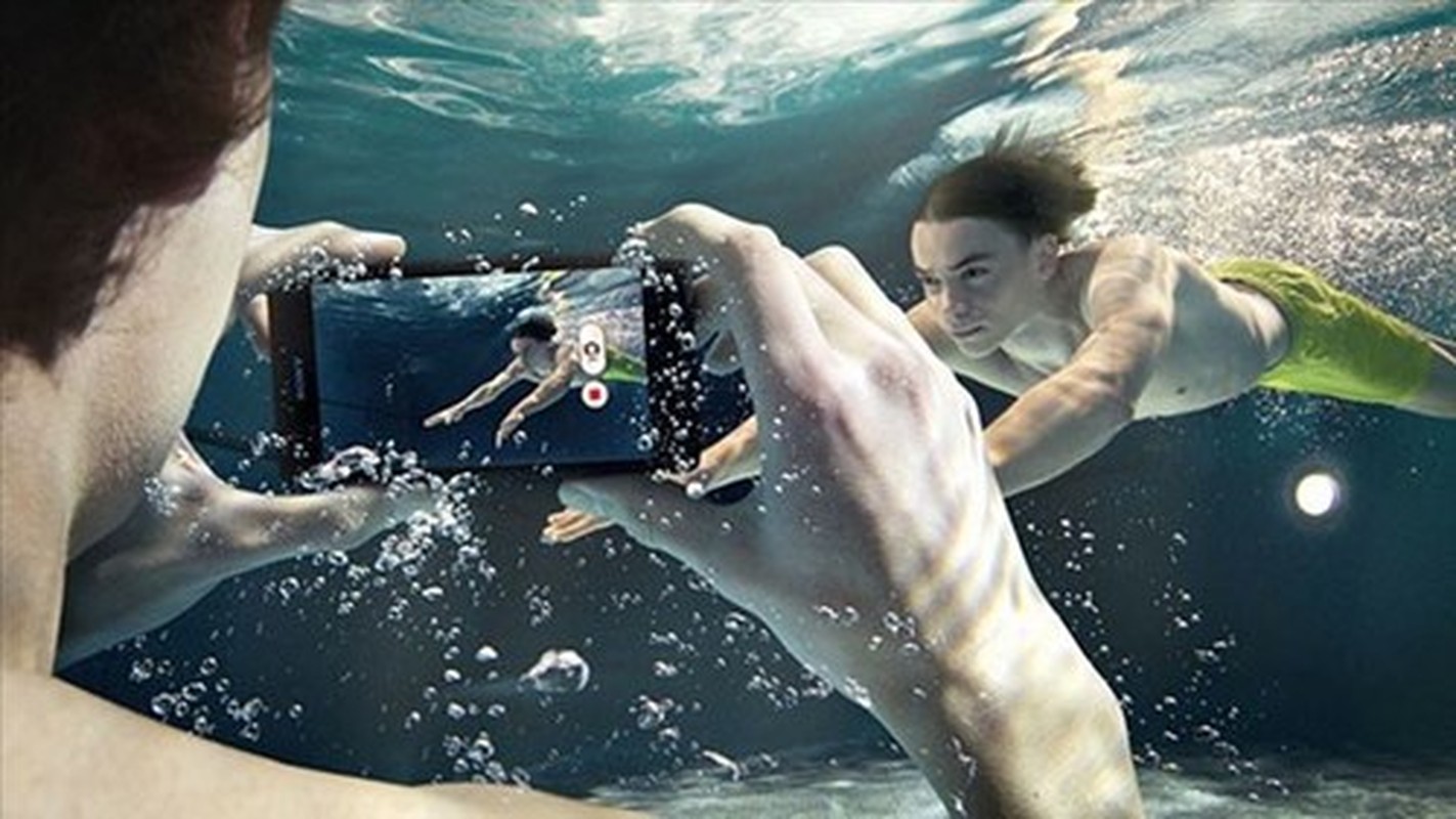 Chụp ảnh dưới nước là điểm mà không có smartphone nào trong danh sách này làm được