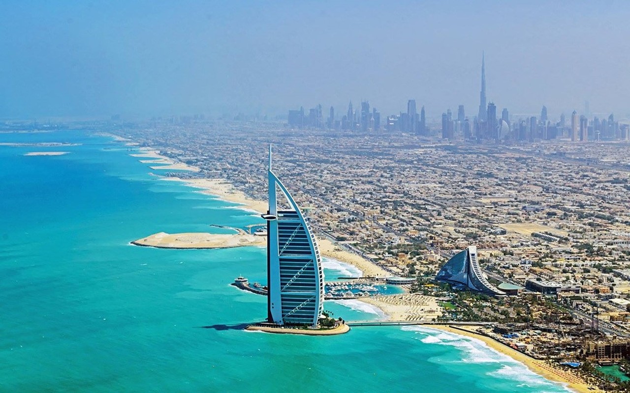 Quy mô khổng lồ và ấn tượng của Dubai nhìn từ trên cao