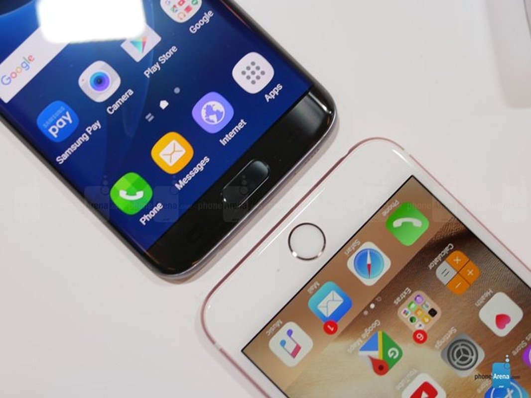 So sanh Galaxy S7 Edge vs iPhone 6s Plus: Cham tran nay lua-Hinh-7