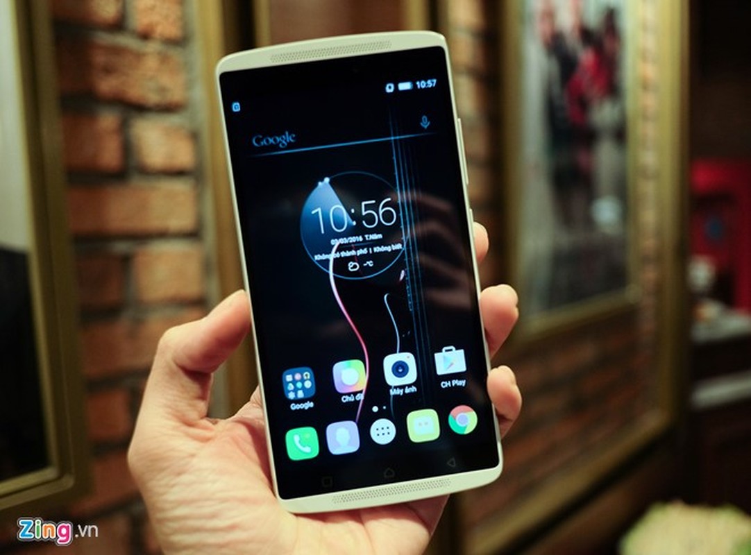Ngam loat smartphone Lenovo ho tro kinh VR tai Viet Nam-Hinh-2