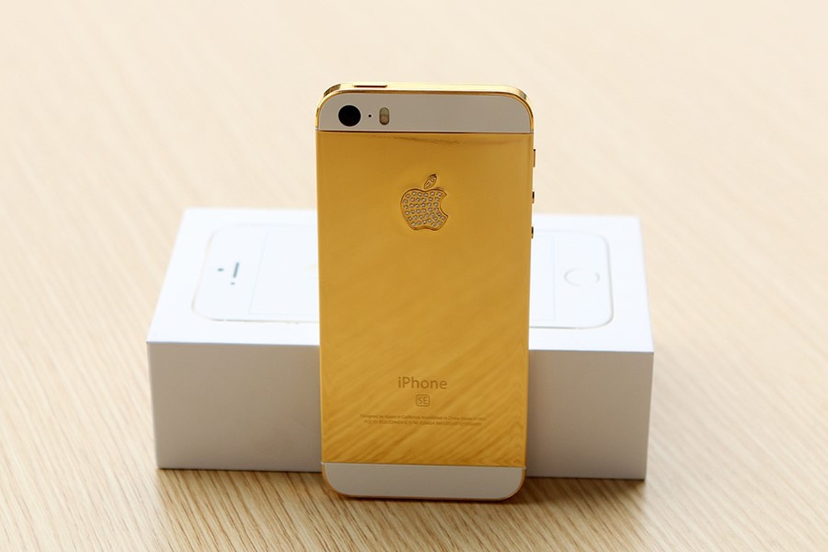 Soi dien thoai iPhone SE ma vang gia nghin USD tai Viet Nam-Hinh-2