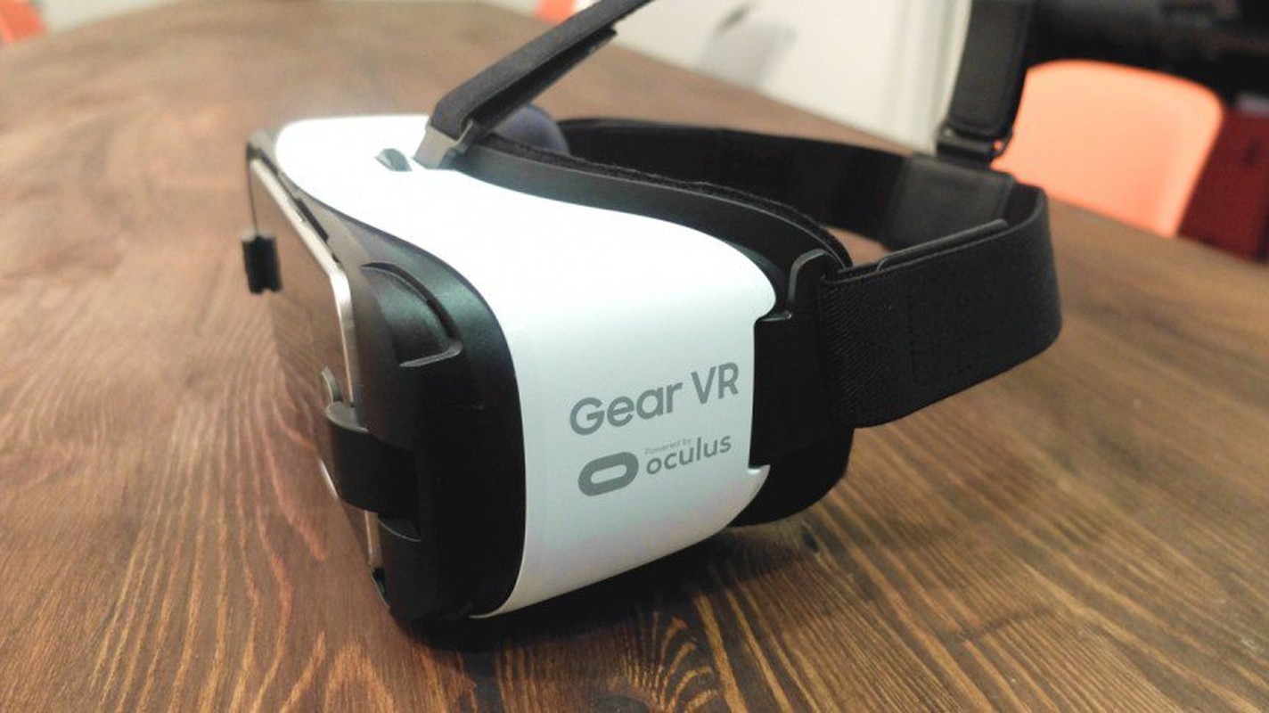 Dung thu kinh thuc tai ao Samsung Gear VR-Hinh-2