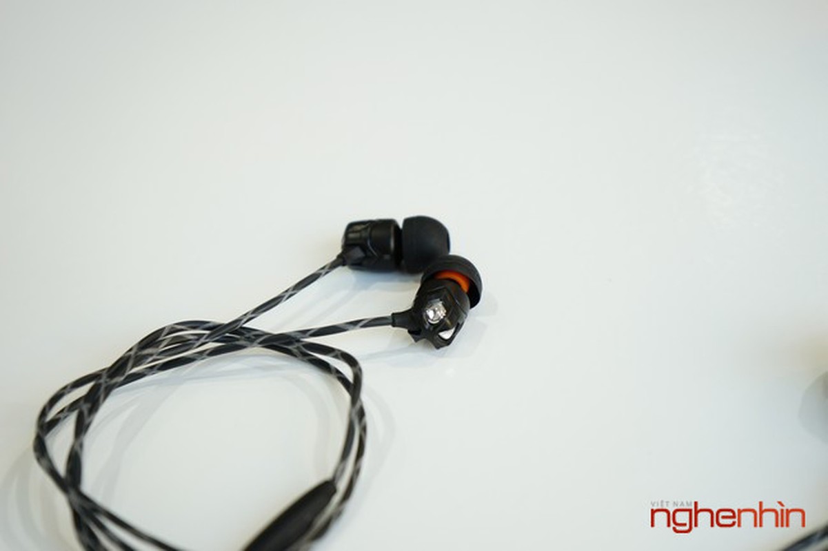 Mo hop V-Moda Zn, tai nghe hi-res gia 4 trieu cho audiophile-Hinh-7