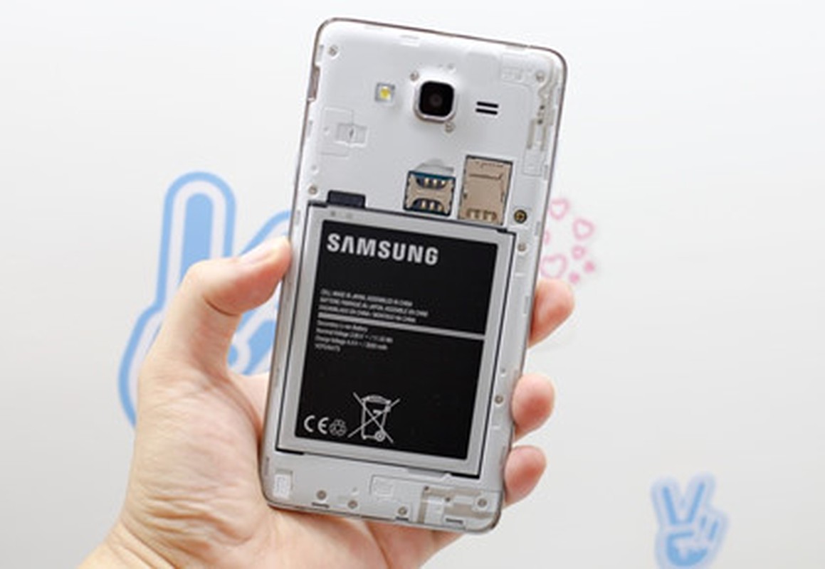 Can canh dien thoai Samsung Galaxy On7 sap tung ra thi truong-Hinh-5