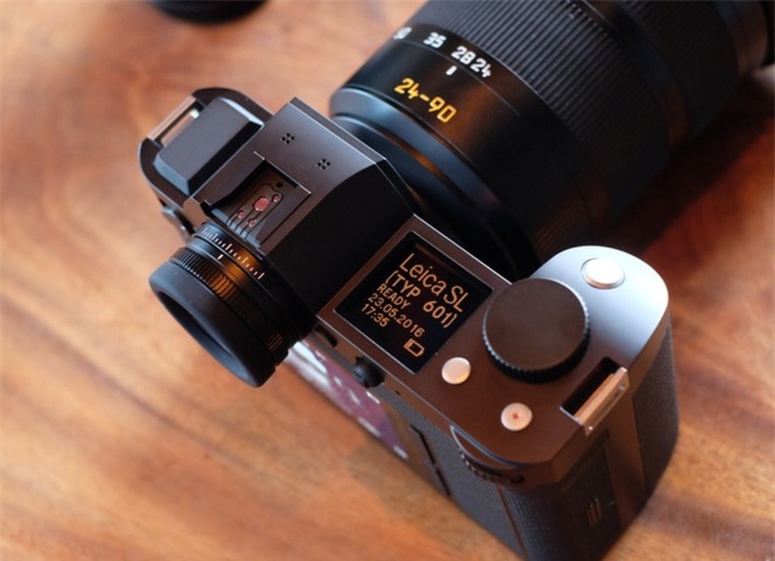 Tren tay may anh Leica SL gia 300 trieu dong-Hinh-5