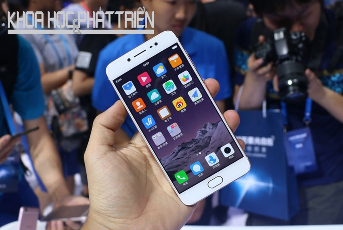 Dien thoai Vivo X7 co gi dang chu y?-Hinh-18