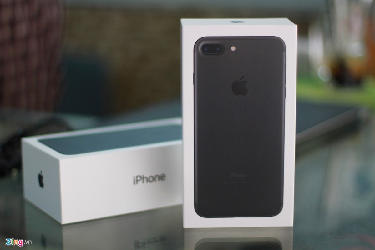 Soi ti mi iPhone 7 Plus ve Viet Nam, gia hon 37 trieu dong