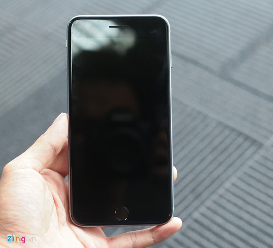 Ngam iPhone 7 Plus phien ban cuc hiem tai Viet Nam-Hinh-2