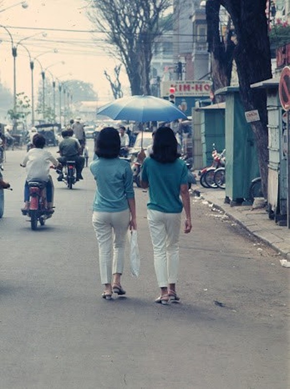 Anh doc ve nan lan chiem via he Sai Gon truoc 1975 (1)-Hinh-2