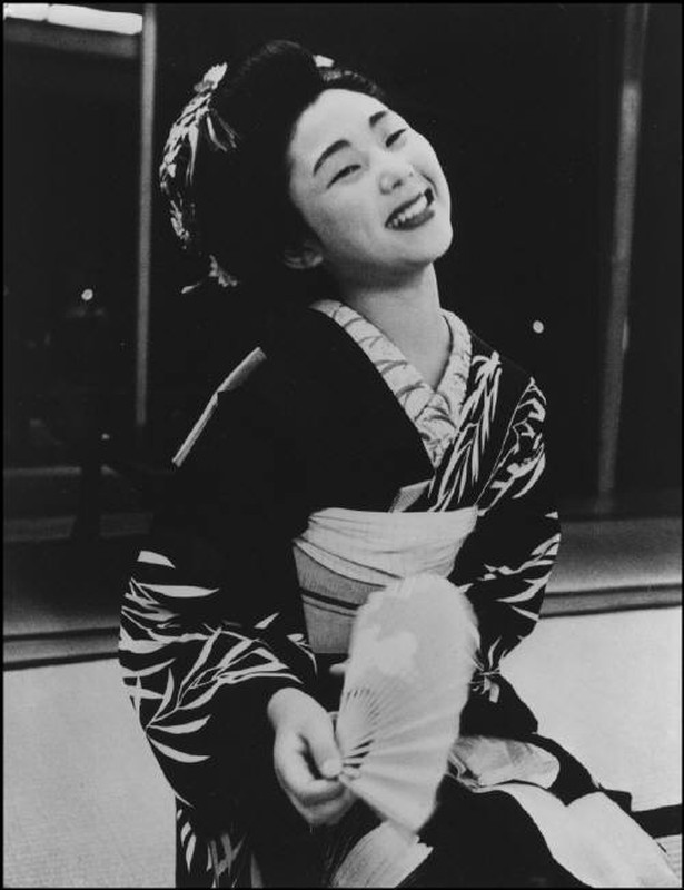 Kham pha the gioi bi mat cua geisha Nhat Ban nam 1956-Hinh-10
