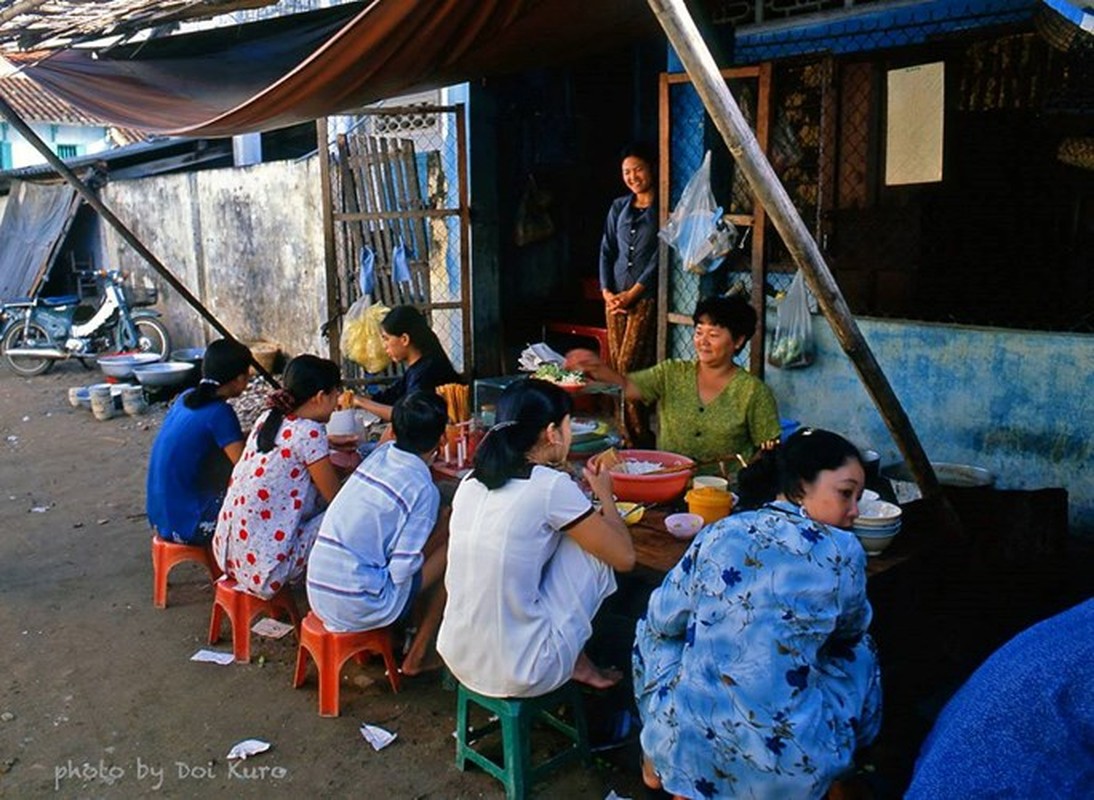 Hinh anh de doi ve phu nu Viet Nam thap nien 1990 (2)-Hinh-8