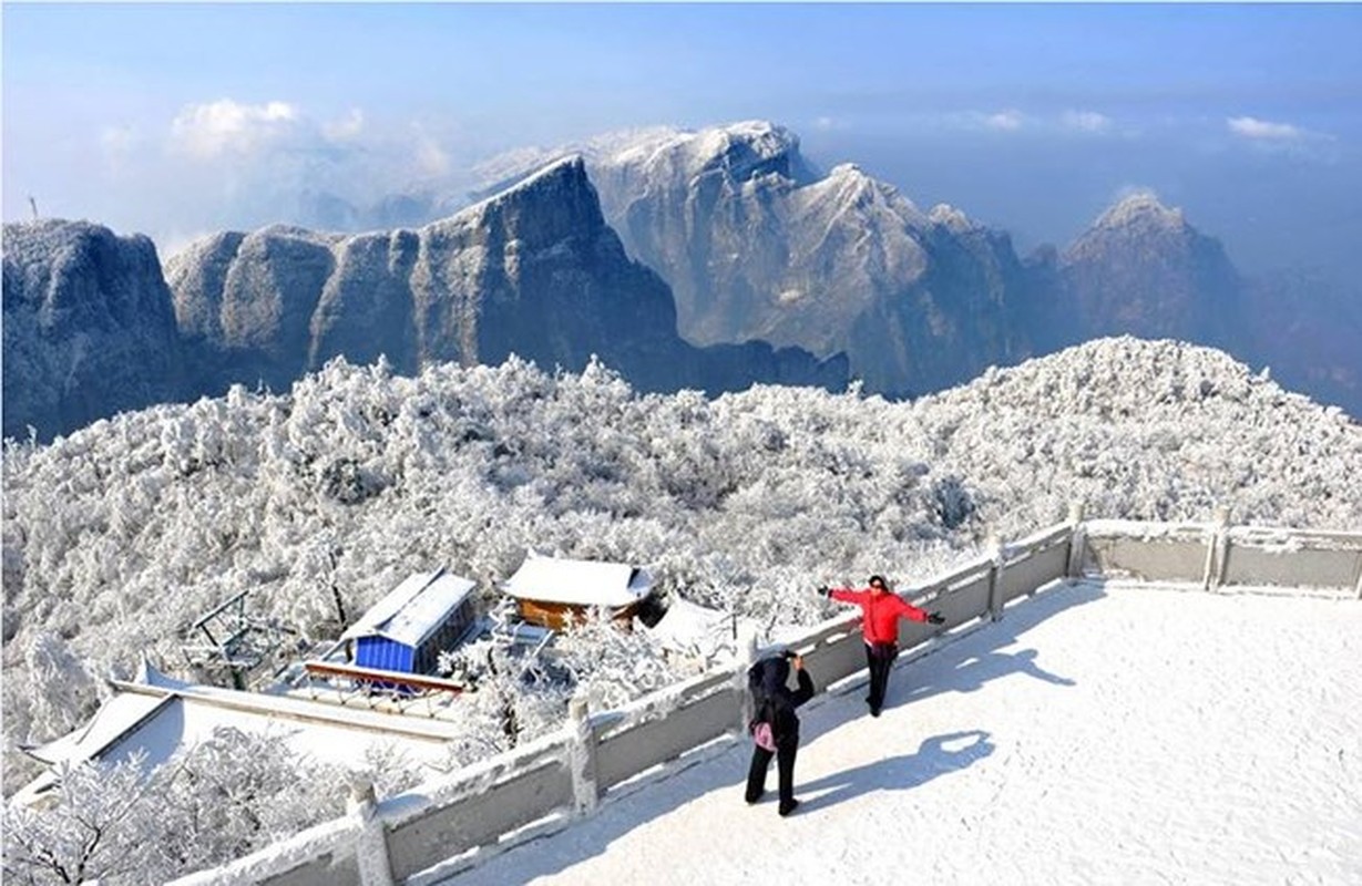 Sững sờ cảnh sắc mùa đông đẹp tựa trốn bồng lai tiên cảnh ở Trung Quốc - Ảnh 4
