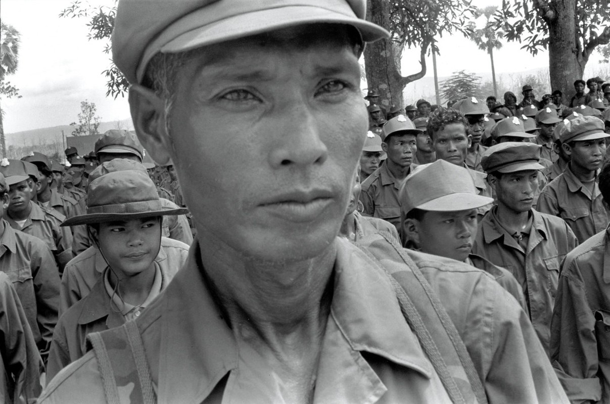 Anh cuc hiem ve tan quan Pol Pot nam 1988-Hinh-5