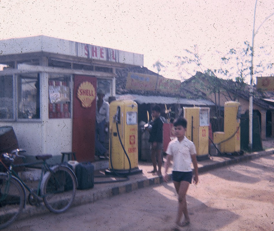 Doi thuong o Cu Chi nam 1966 - 1967 qua ong kinh linh My