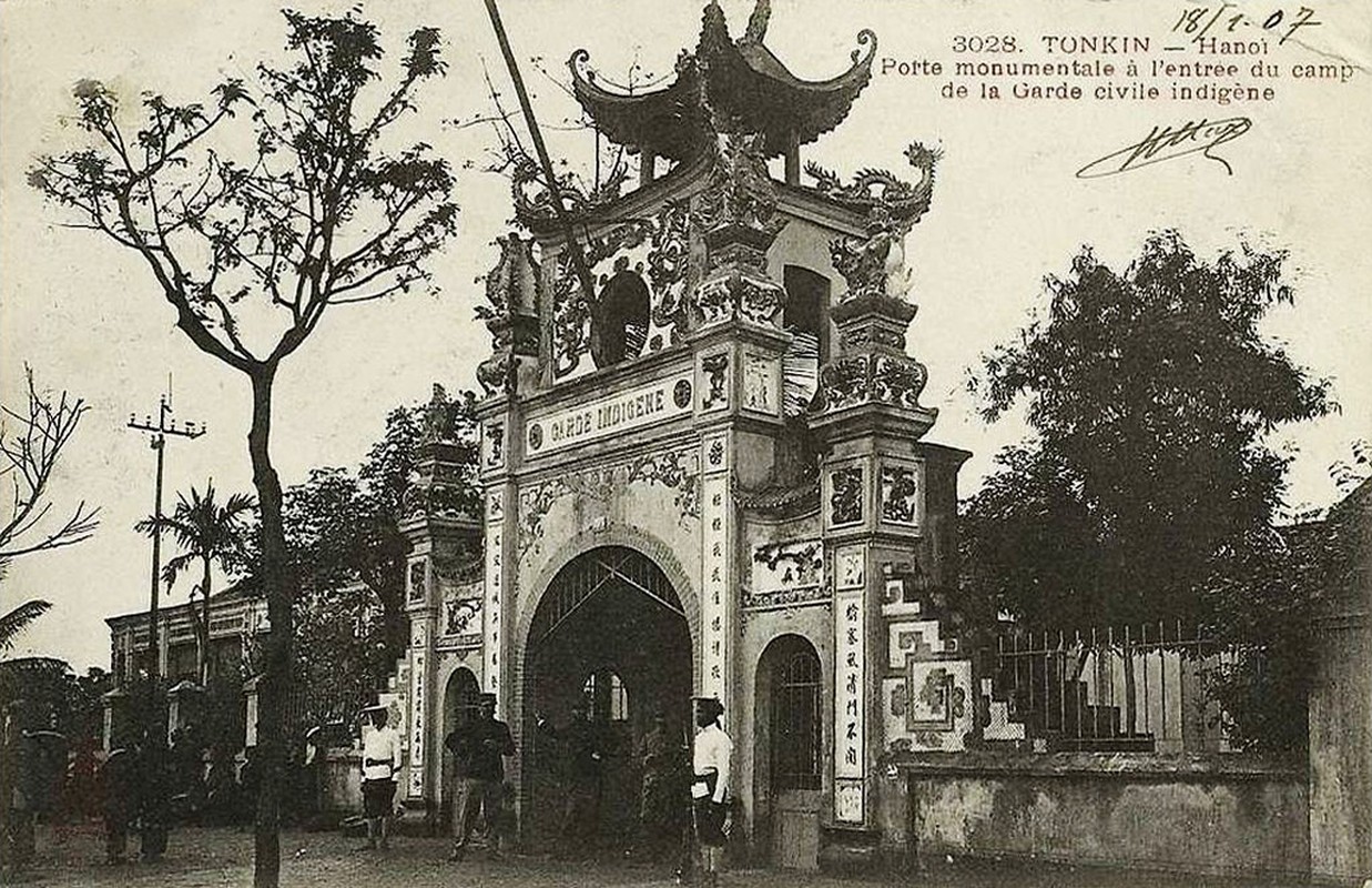 Anh cuc doc ve trai linh kho xanh o Ha Noi xua-Hinh-3