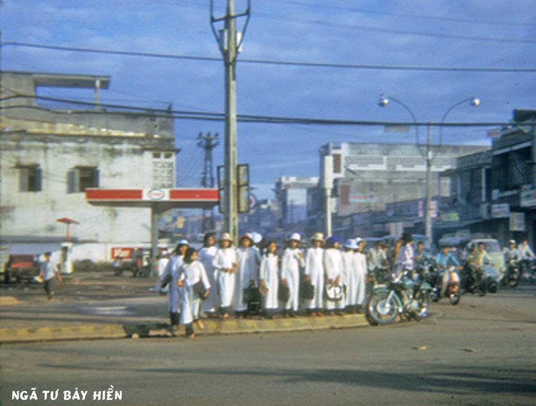 Anh lich su quy gia ve nga tu Bay Hien o Sai Gon-Hinh-6