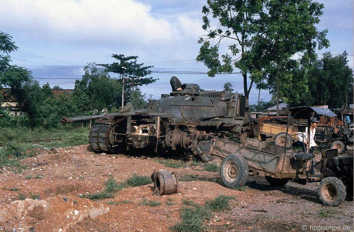 Hinh doc ve phe lieu chien tranh o Quang Tri nam 1992-Hinh-2