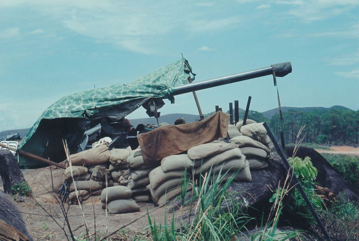 Tham khoc loat hinh chua cong bo ve chien tranh Viet Nam 1965-Hinh-5