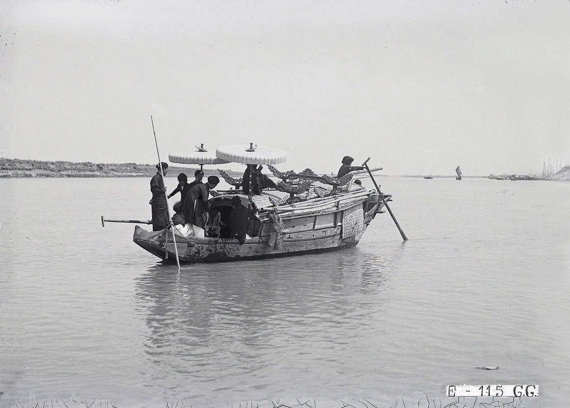 Tan muc le hoi den Dong Nhan Ha Noi ton vinh Hai Ba Trung nam 1920-Hinh-21