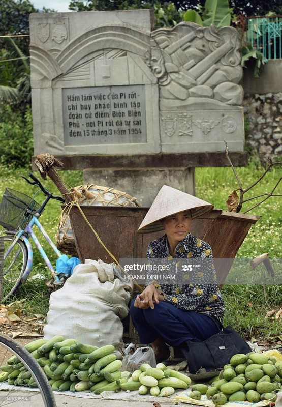 Cuu chien binh Dien Bien Phu nghen ngao khi quay lai chien truong lich su xua-Hinh-10