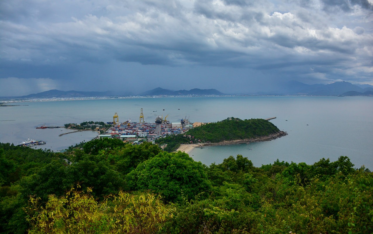 Da Nang tuyet dep qua goc chup tren cao cua pho nhay chau Au-Hinh-10