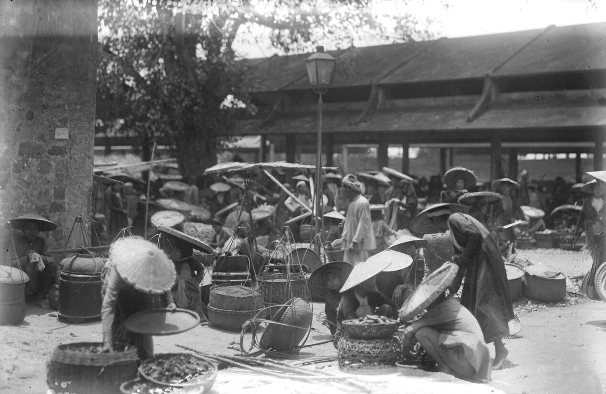 Tan muc cuoc song soi dong o Ha Dong thap nien 1920-Hinh-3