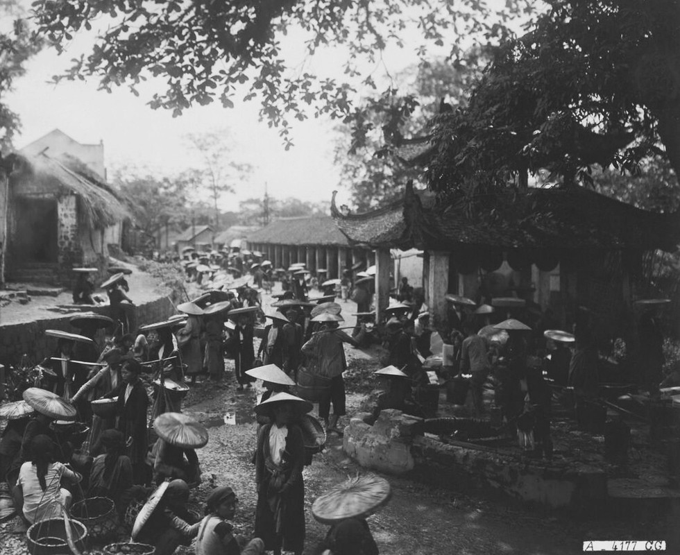 Tan muc cuoc song soi dong o Ha Dong thap nien 1920-Hinh-9