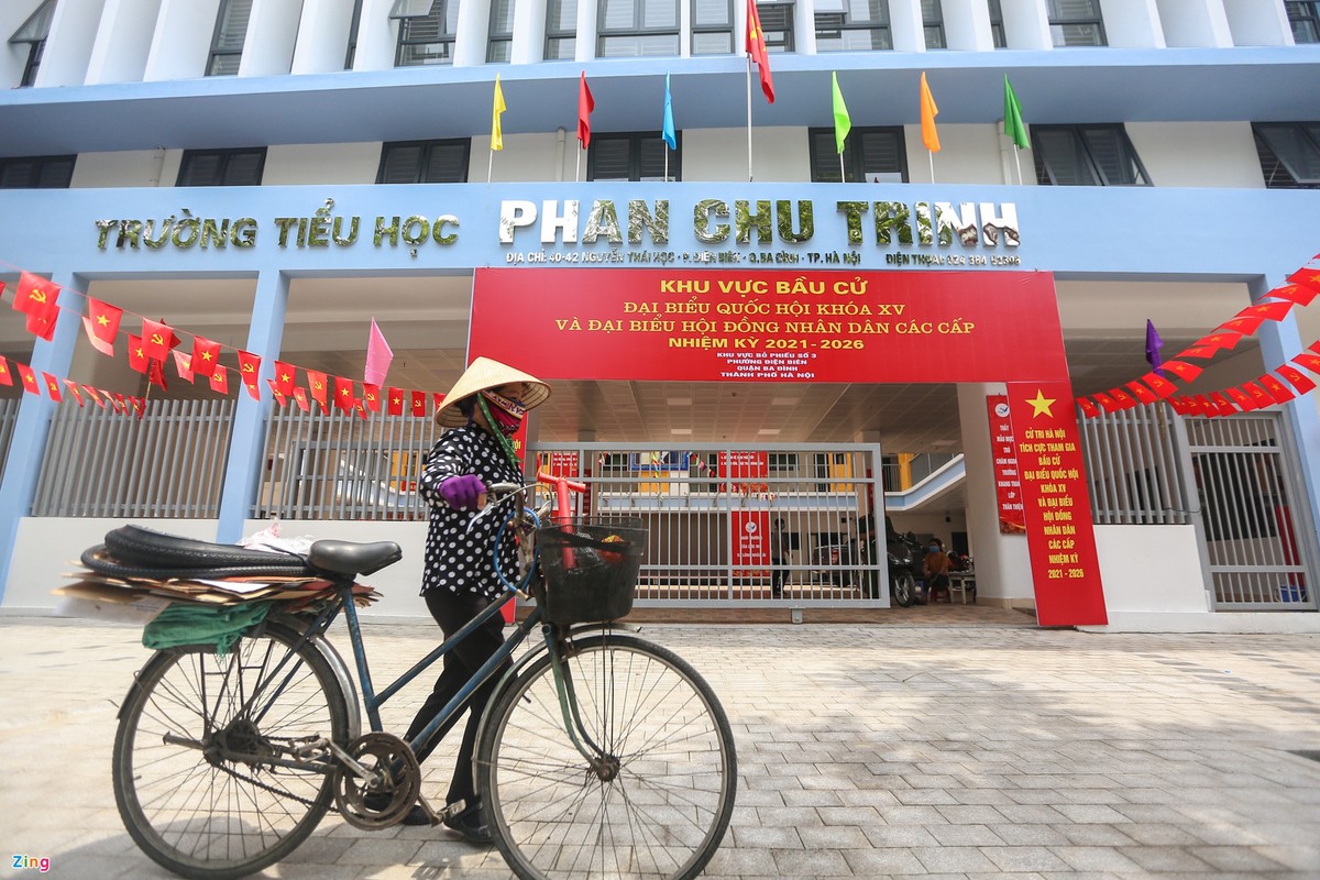 Ha Noi ruc ro truoc ngay bau cu-Hinh-7