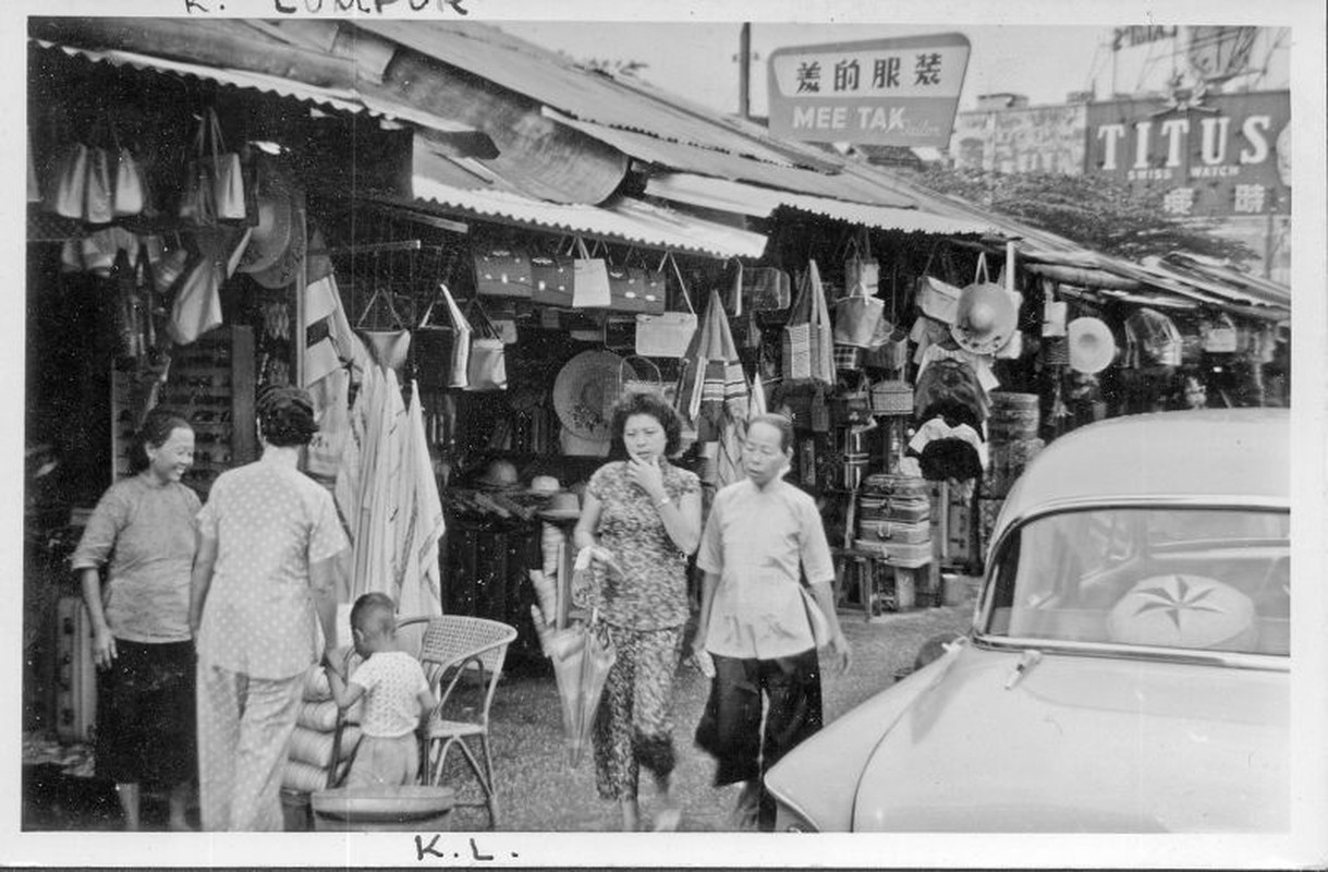 Khung canh trang le o thu do Malaysia nam 1961-1962-Hinh-6
