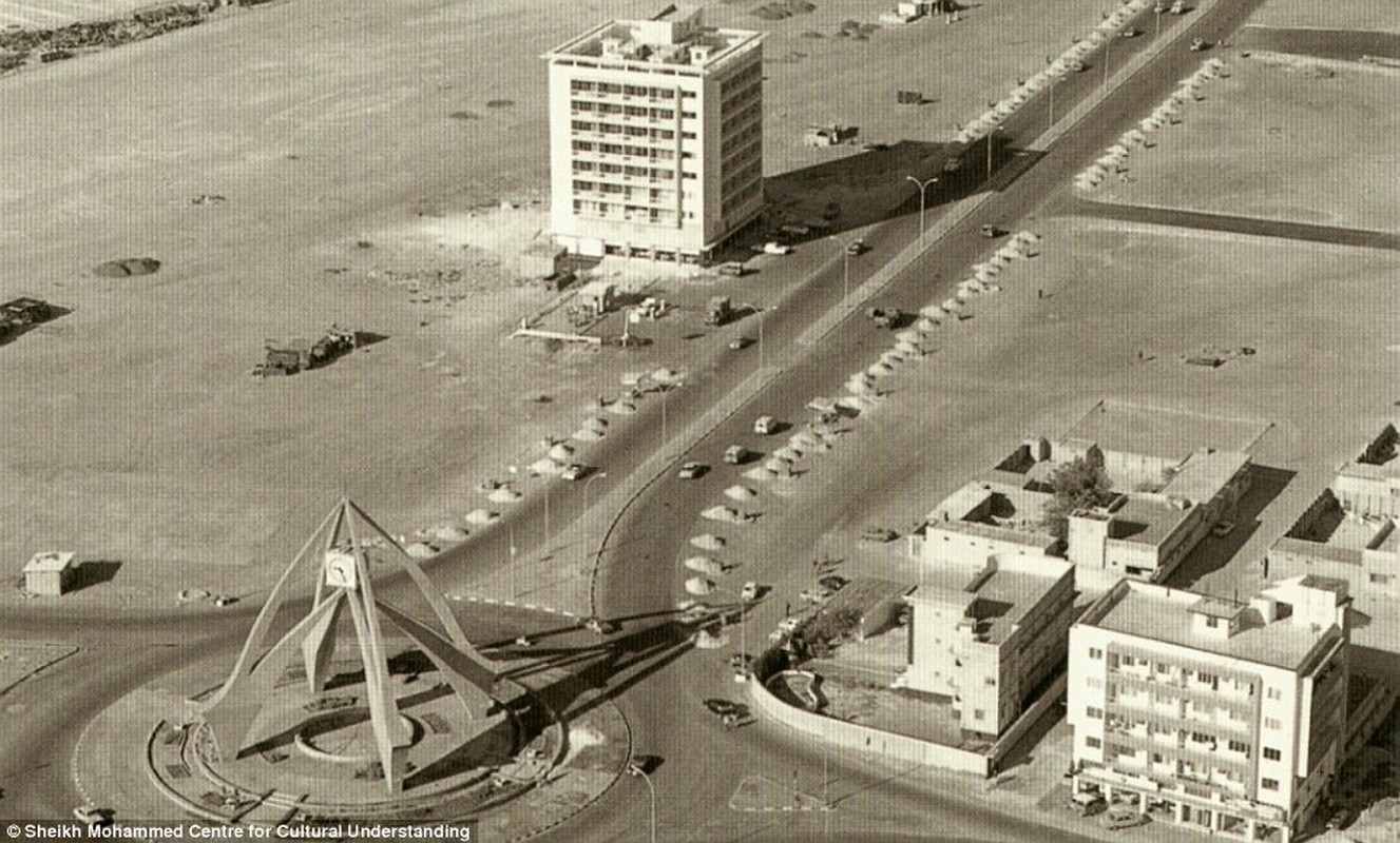 Khong ngo thanh pho noi tieng nhat UAE thap nien 1950-1960 don so nhu vay-Hinh-3