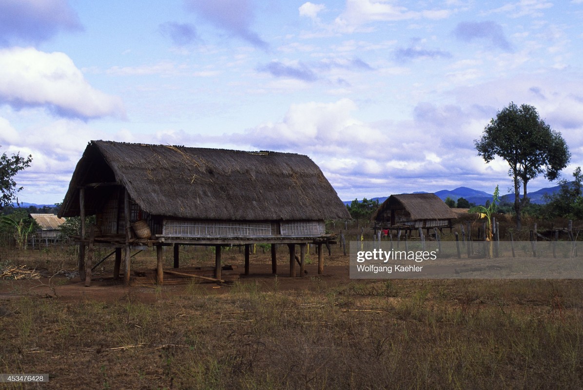 Dak Lak nam 1992 cuc sinh dong qua anh pho nhay Duc-Hinh-4