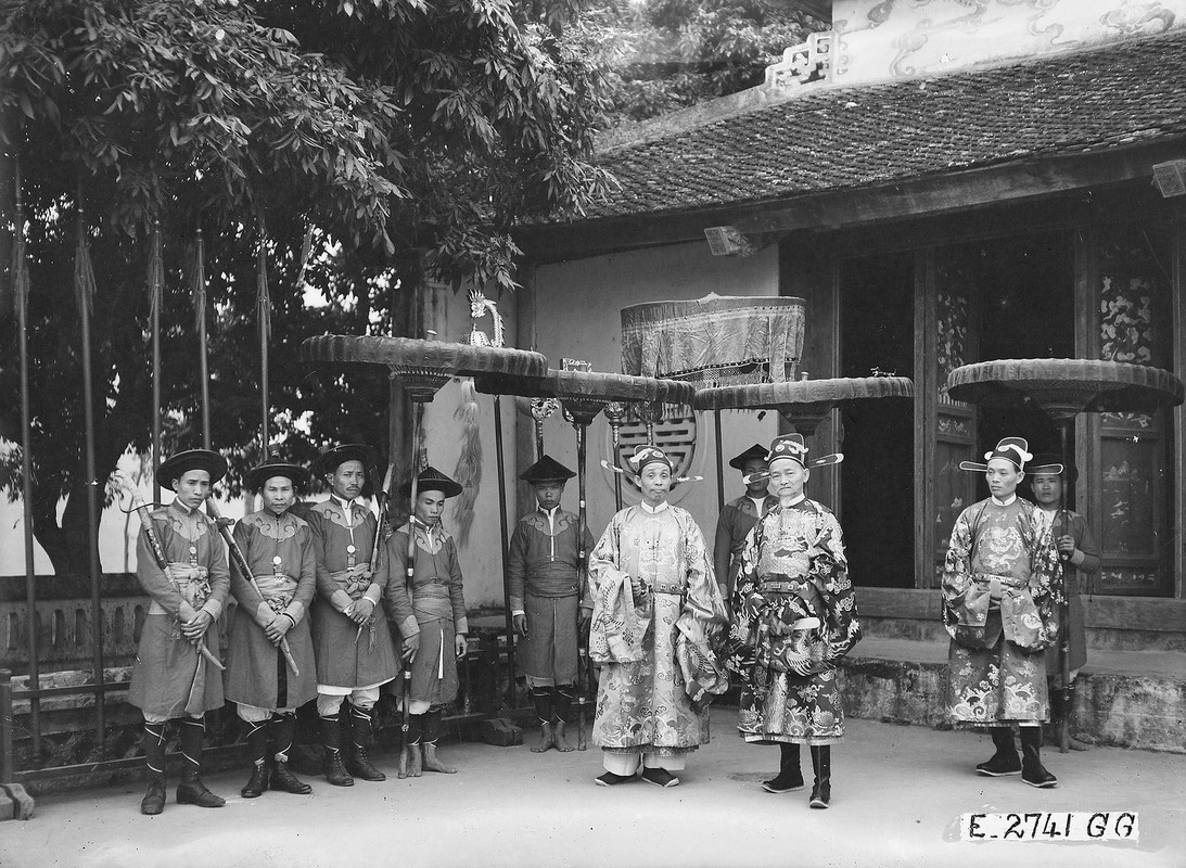 Anh vo gia ve Thai Binh thap nien 1920 qua ong kinh Tay-Hinh-9