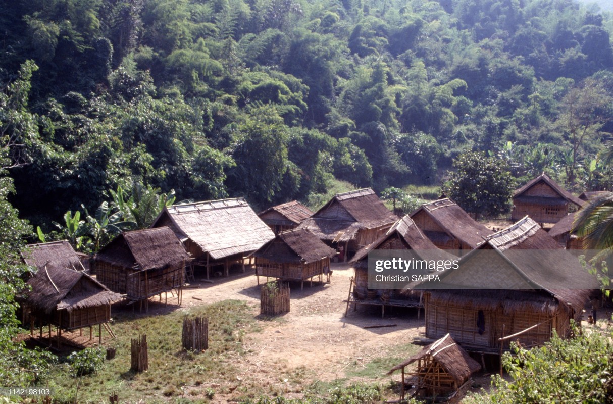 Loat anh kho quen ve cuoc song o Lao nam 1990-Hinh-14