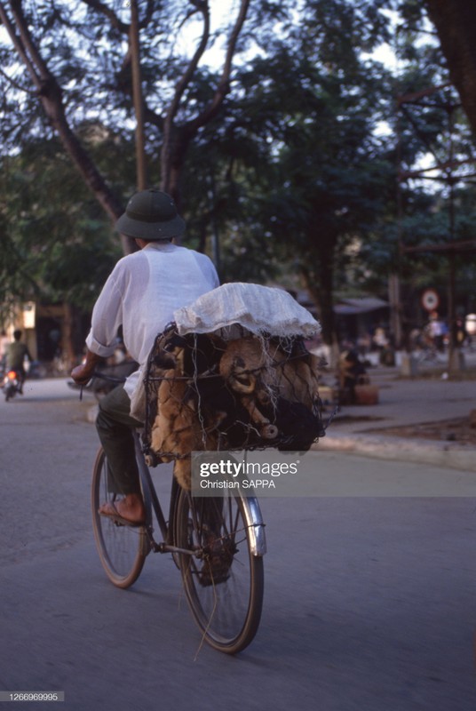 Viet Nam dau thap nien 1990 qua anh cua Christian Sappa (1)-Hinh-7