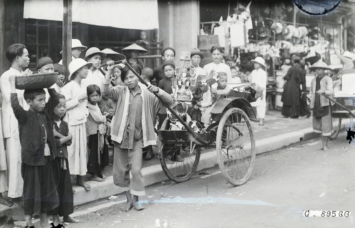 Anh cuc quy ve tet Trung thu o Ha Noi nam 1926 (1)
