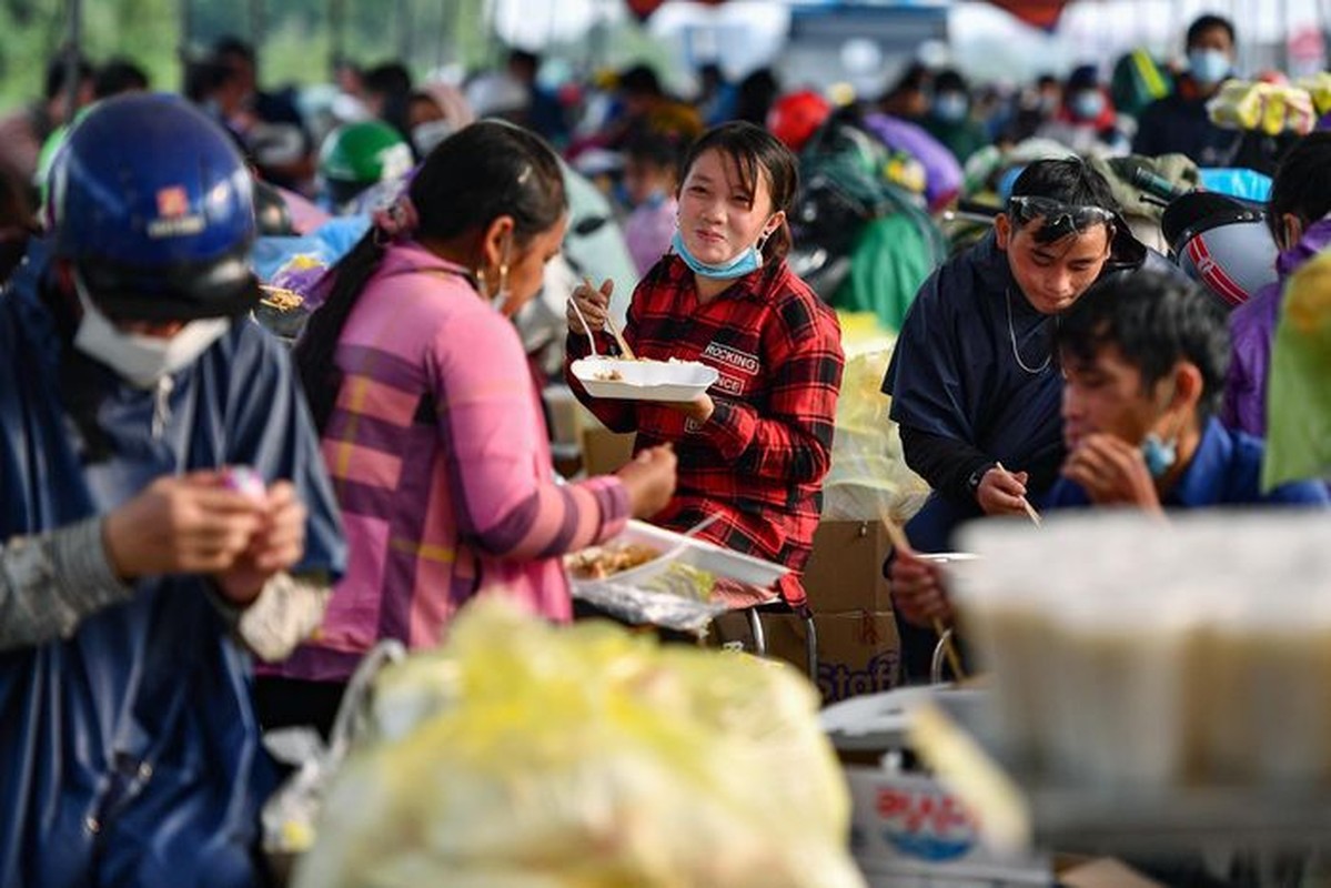 Nhung canh doi tren hanh trinh hon 1.000 km de ve que-Hinh-2