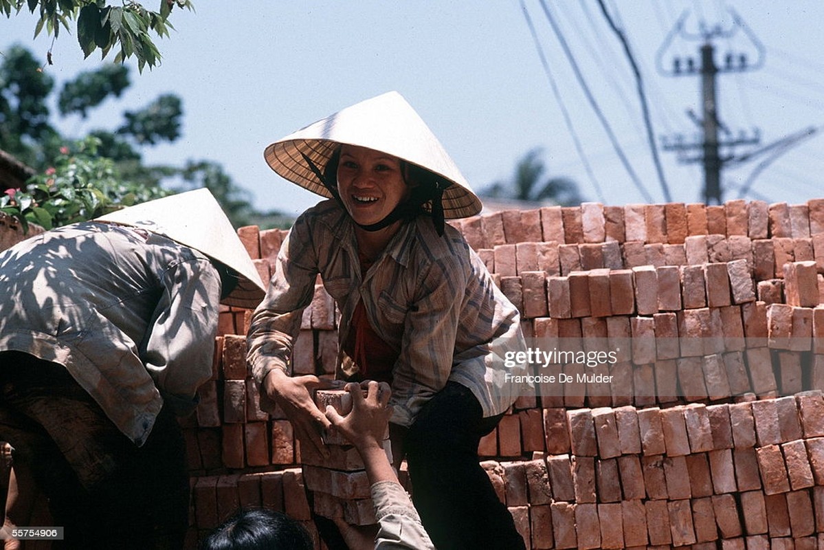 Loat anh kho quen ve phu nu Viet Nam thap nien 1980-Hinh-7