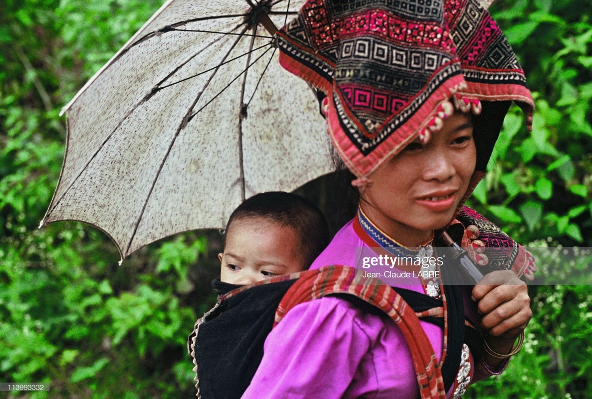 Anh de doi ve phu nu Viet Nam nam 1994 cua Jean-Claude Labbe-Hinh-7